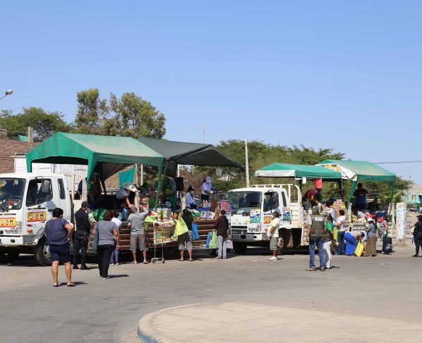Feria rodante “De la Chacra a la Olla” abastece a la población de alimentos de primera necesidad