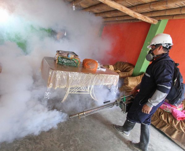 Aumentan casos de dengue ante deficiente manejo presupuestal de la Diresa Ica