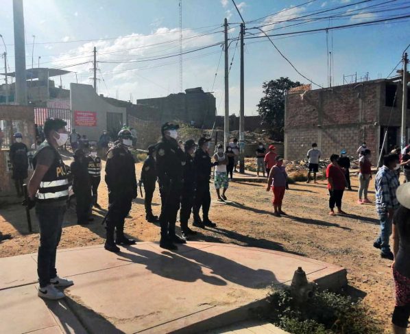 Pobladores se oponen a la instalación de albergue para pacientes COVID-19