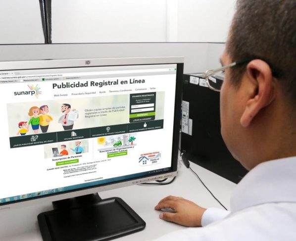 Usuarios podrán tramitar reserva de nombre a través de PC o celular