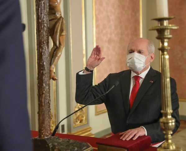 Pedro Cateriano asume el cargo de presidente del Consejo de Ministros