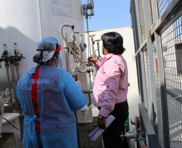 Contraloría advierte riesgos en suministro y distribución de oxígeno en Hospital Regional de Ica