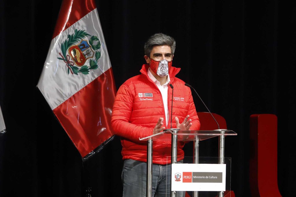 Ministro de Cultura entregará apoyo económico a trabajadores culturales para reactivar sus actividades