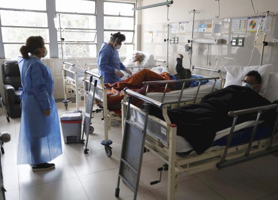 Continúan subiendo nuevamente las hospitalizaciones por covid-19