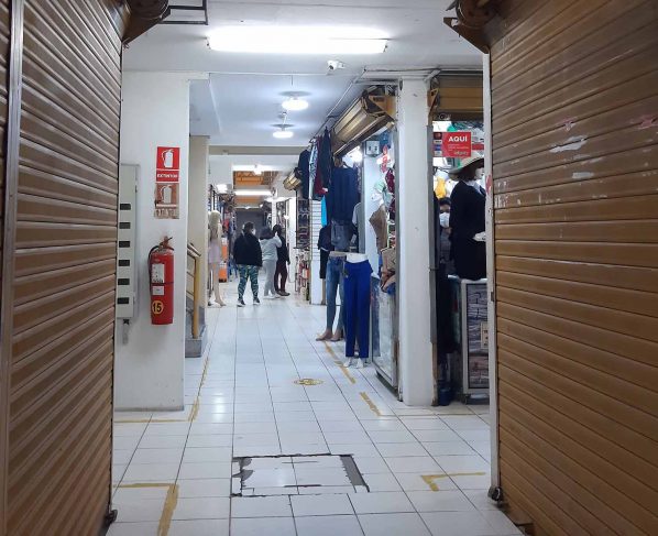 Perú abre su última etapa de reapertura económica con esperanza e incertidumbre