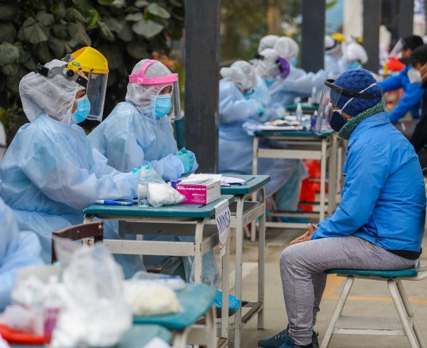 Mazzetti: más de tres millones de personas en Lima ya tuvo covid-19