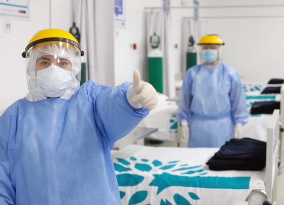 Los casos activos de coronavirus en Perú caen por debajo de 90.000