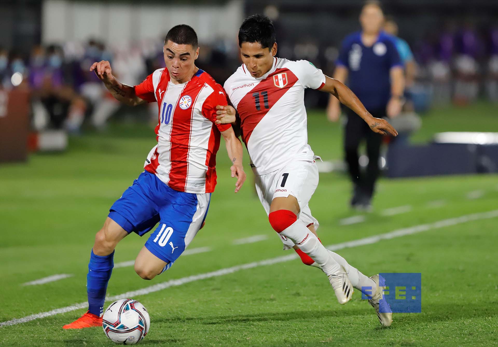 Ruidiaz y Valera dan positivo a COVID-19, poco antes del partido Perú-Brasil