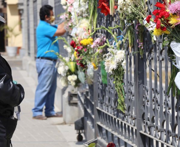 Fieles y devotos acuden al Santuario de Luren para orar pese a recomendaciones para evitar contagios por COVID-19