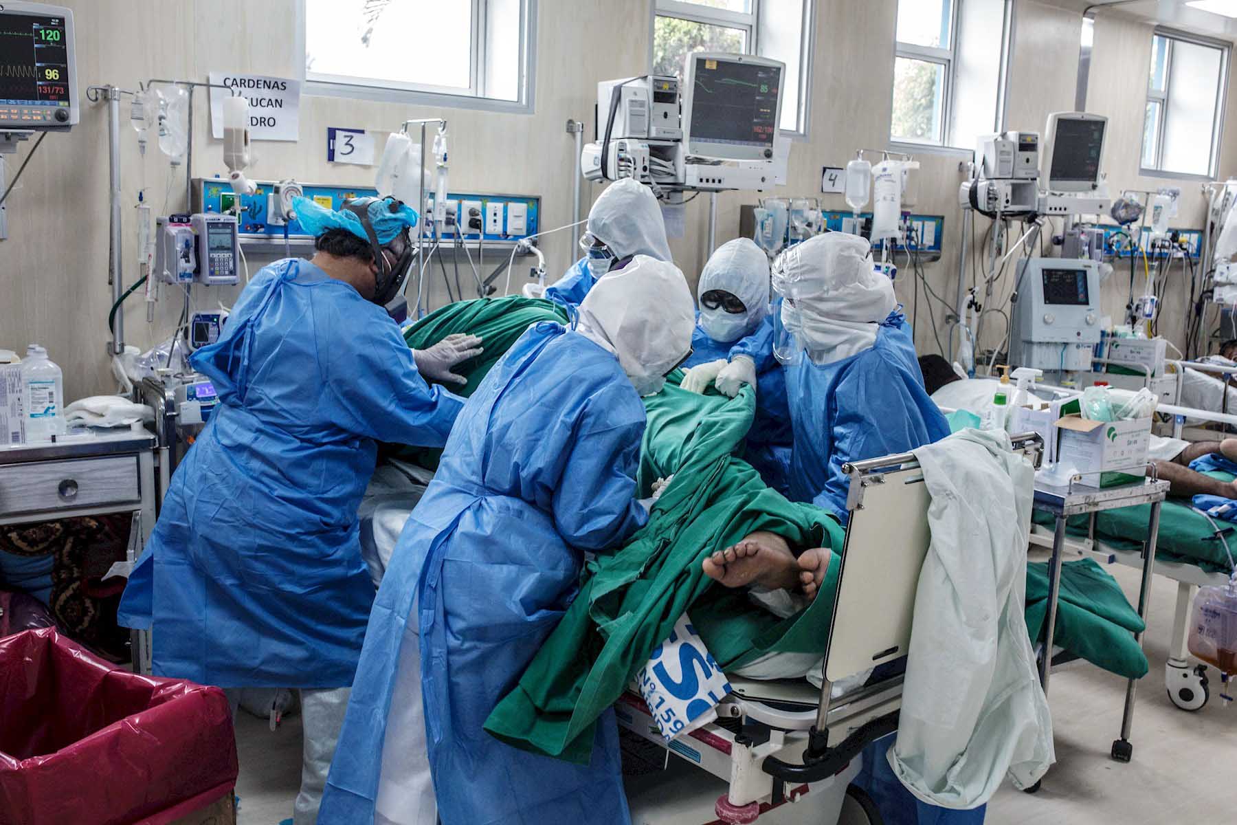 Perú supera los 883.000 casos y 34.000 fallecidos por la covid-19