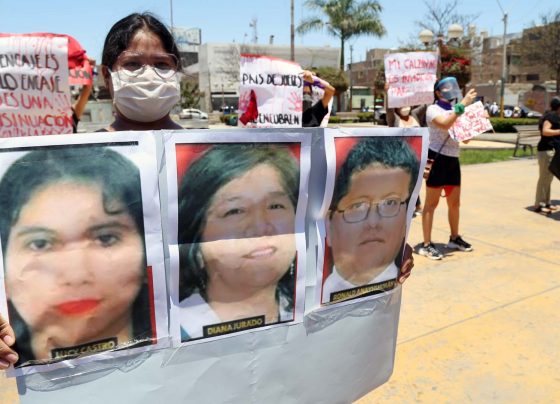 OCMA suspende a jueces que absolvieron a presunto agresor sexual porque la víctima usaba ropa interior roja