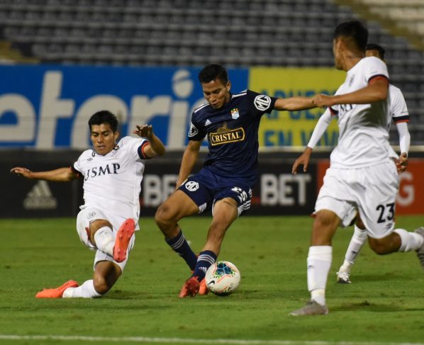 Sport Boys y Sporting Cristal vencen y lideran grupos A y B de Liga peruana