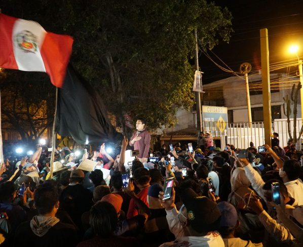 Congreso deroga ley agraria tras protestas que dejaron un muerto