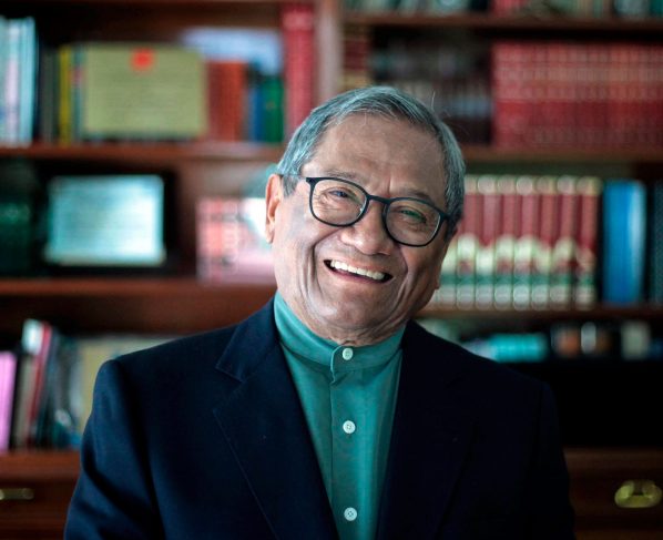 Lloran la muerte del memorable cantautor Armando Manzanero
