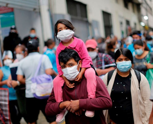 Perú se acerca al millón de casos y supera los 37.000 fallecidos por covid-19