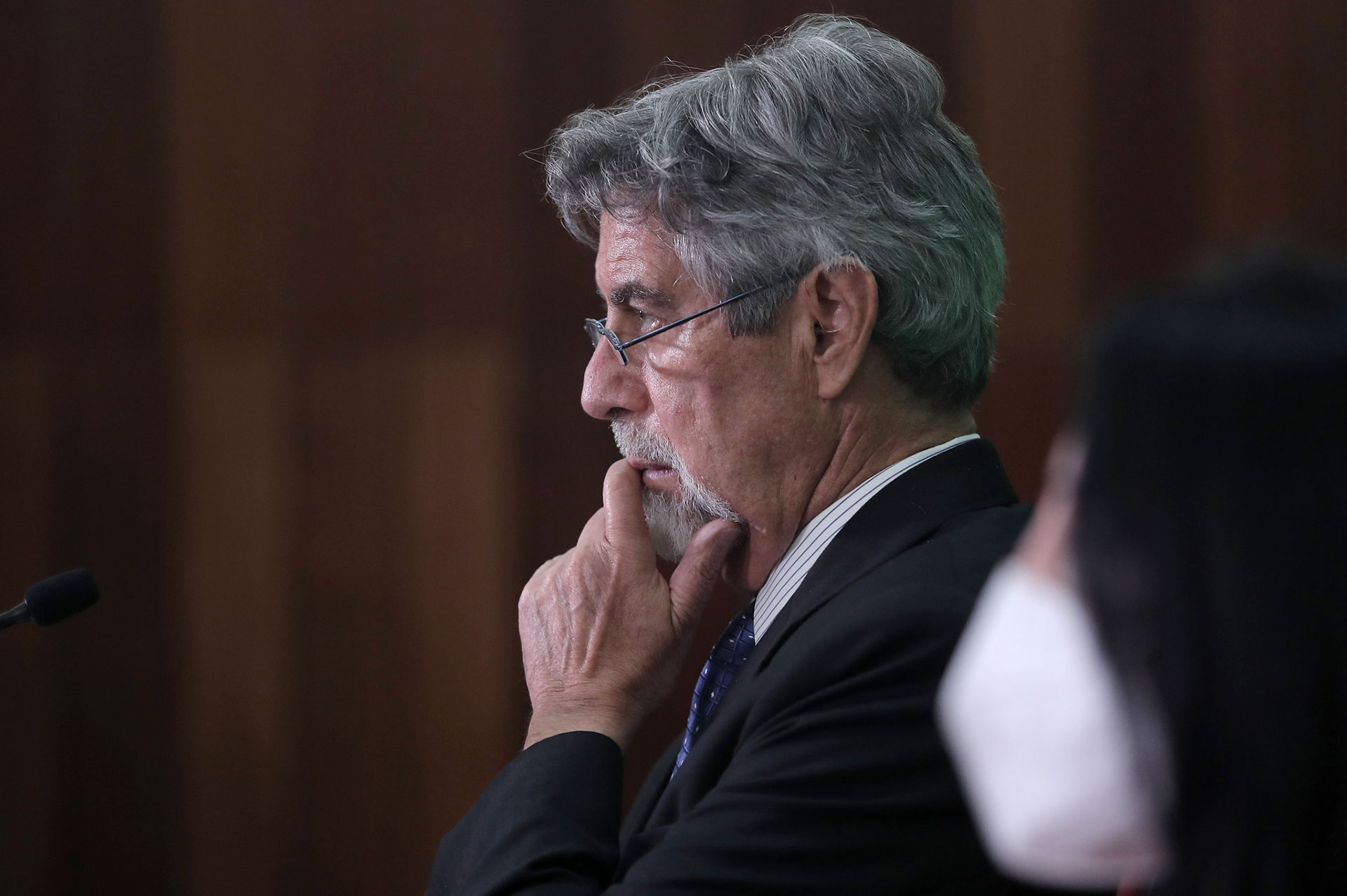 Presidente de Perú reitera que renunciará a candidatura en próximos comicios