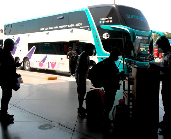 Transporte terrestre interprovincial de pasajeros autorizado excepcionalmente hasta el 2 de febrero