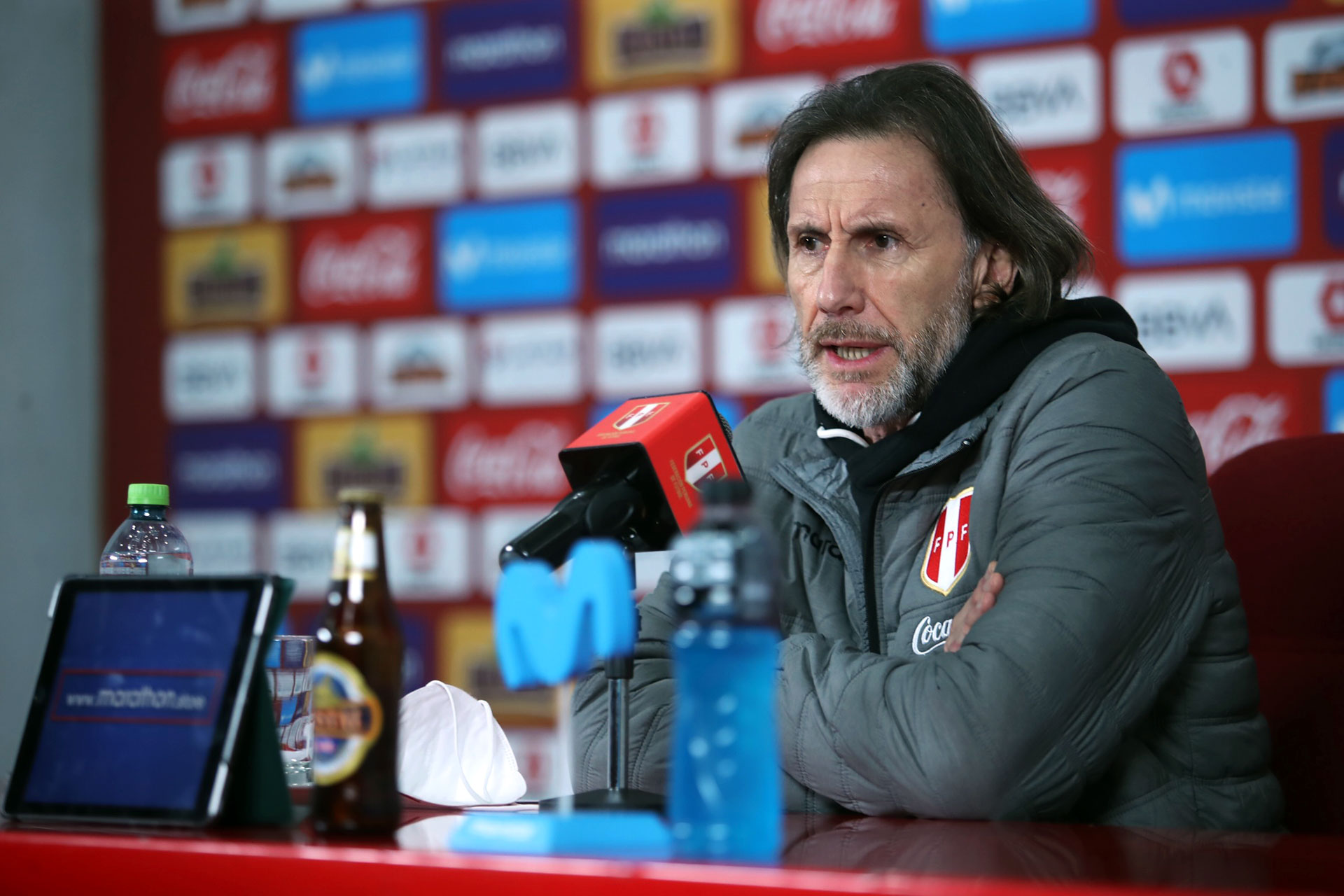 Gareca: "El covid-19 es peligroso pero las medidas también son peligrosas"