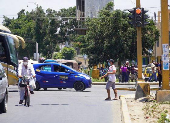 Perú suma 5.625 casos y 184 fallecidos en medio de incertidumbre por vacunas