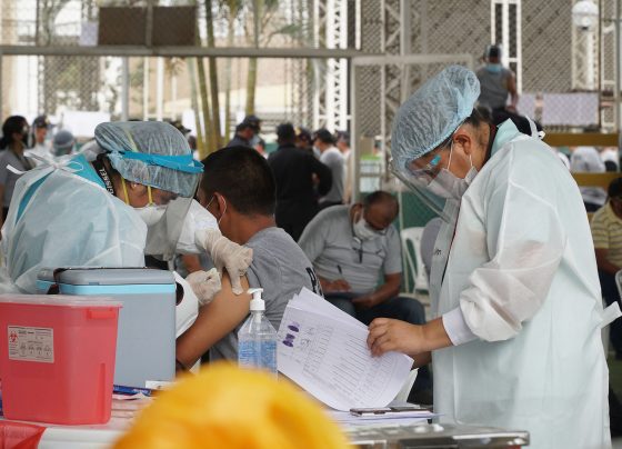 Perú supera 571.600 vacunados en el primer día de cuarentena por Semana Santa