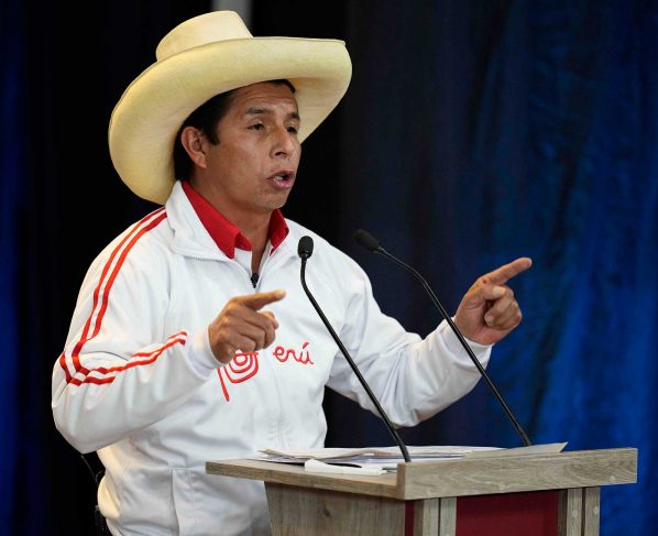 Pedro Castillo, el maestro rural conservador que pide cambios radicales