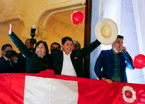 El maestro rural Pedro Castillo será el "presidente del bicentenario" de Perú