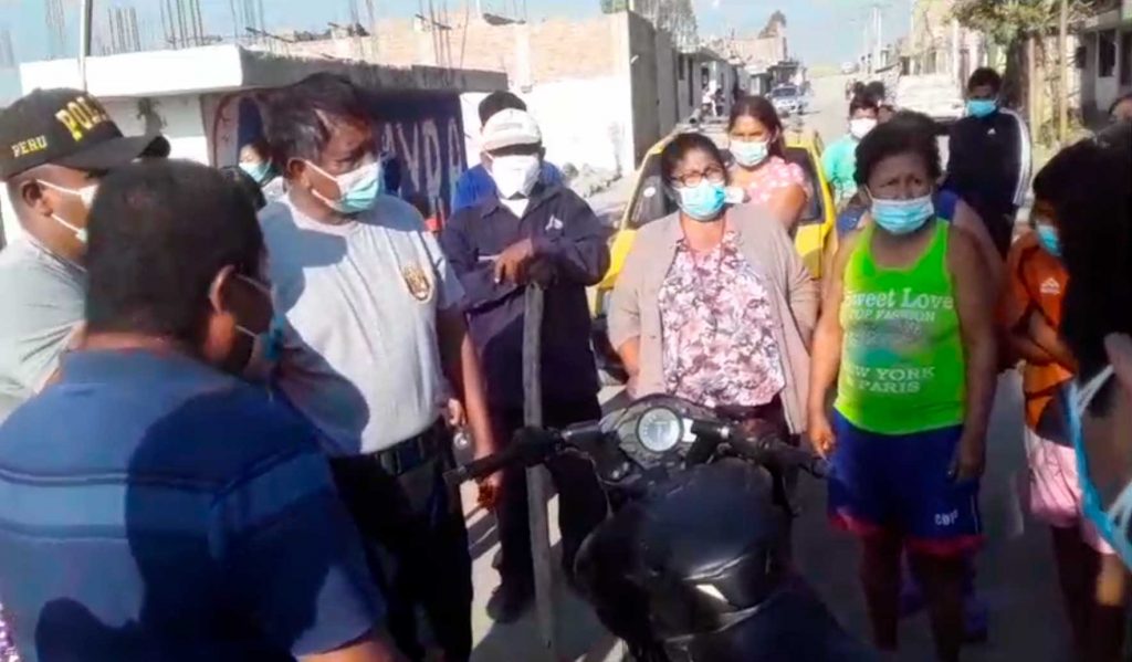 Dos-delincuentes-asaltan-agente-bancario-y-se-llevan-S-10-mil