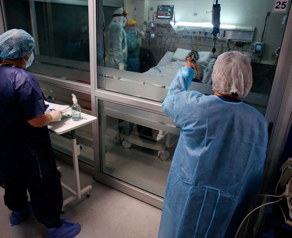 Perú destina 735 millones de dólares para una tercera ola de la pandemia