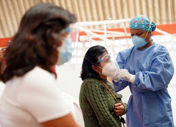 Perú llega a 7 millones de vacunados contra covid-19, el 21 % de su población