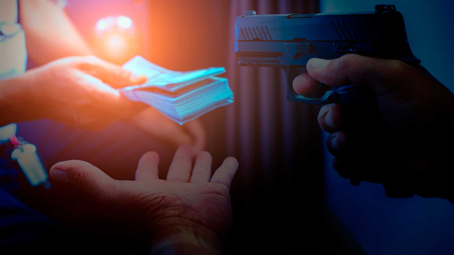 Dos delincuentes asaltan agente bancario y se llevan S 10 mil