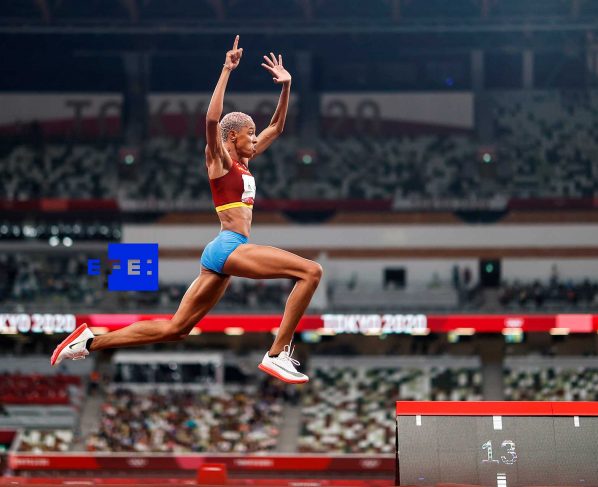 Yulimar Rojas, tres veces reina del atletismo