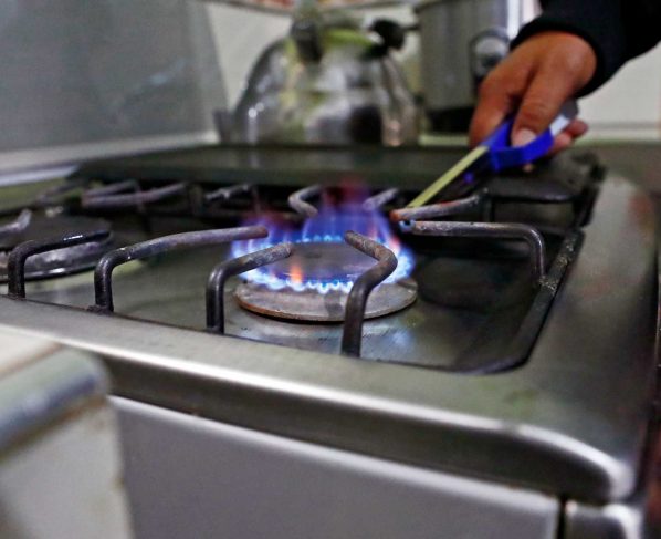 En Perú sobra el gas natural pero cuesta mucho masificar su consumo
