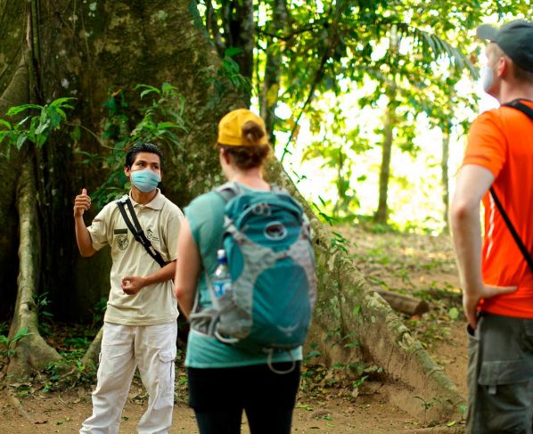 Mincetur: 342 mil visitantes se movilizarían por feriado largo