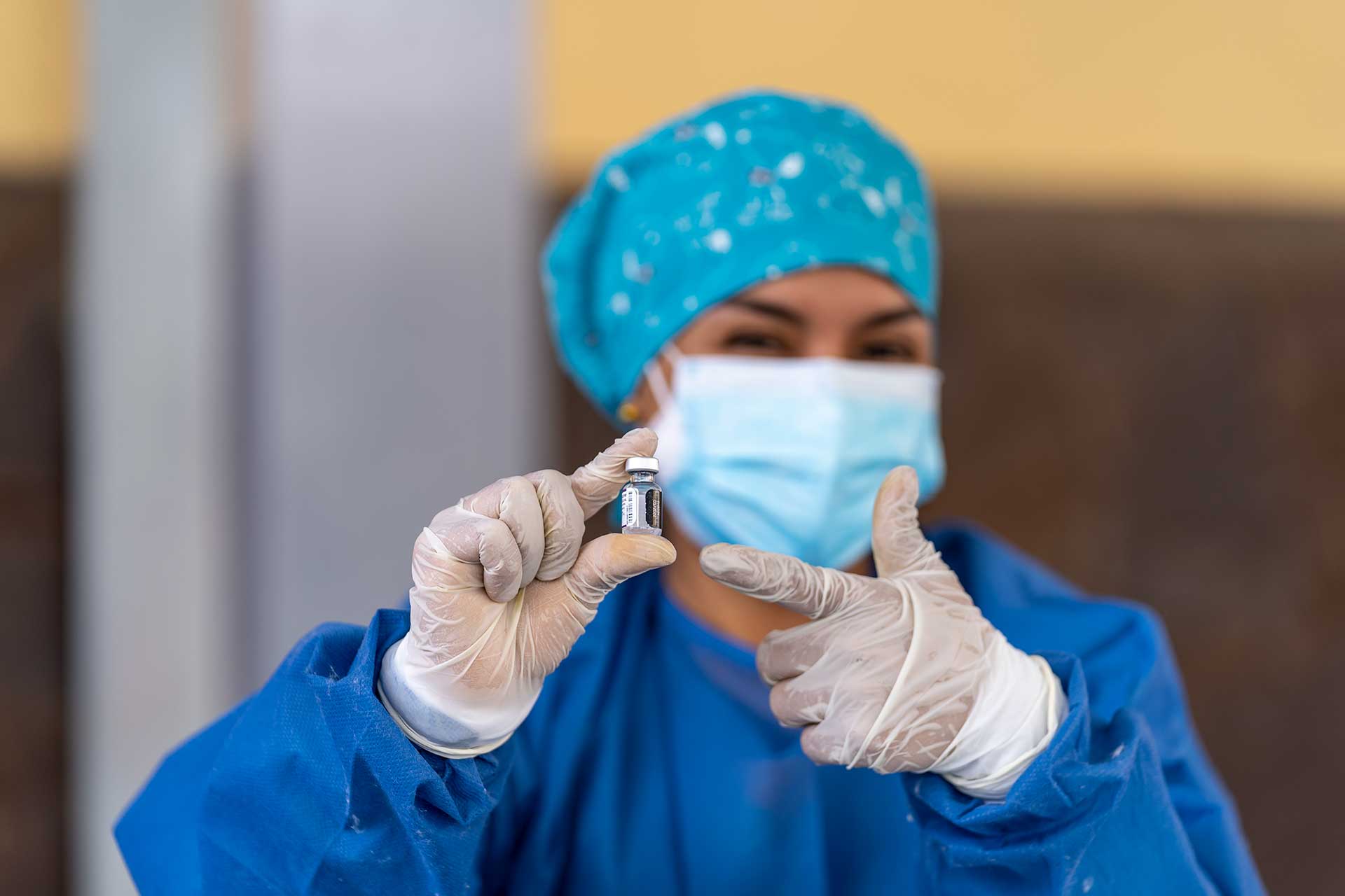 Perú comenzará a vacunar desde noviembre a menores desde los 12 años