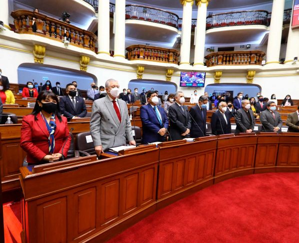 Congreso otorga el voto de confianza para el gabinete Vásquez con 68 votos a favor