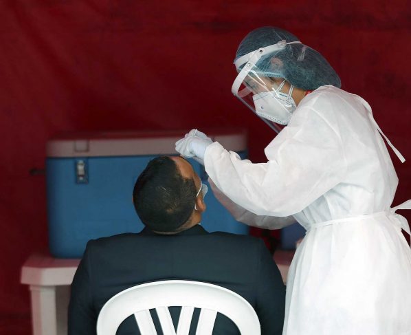 En Perú hay cinco variantes del coronavirus, con predominio de la delta