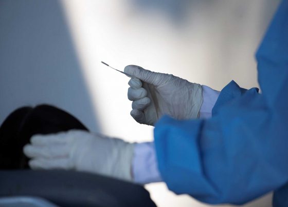 Crecen de 71 a 116 los casos confirmados de la variante ómicron en Perú