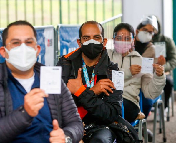 Restricciones en Perú a no vacunados buscan bien colectivo, defiende ministro