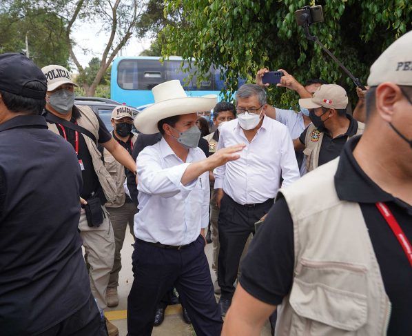 Pedro Castillo mantiene un alto rechazo en Lima y entre las clases altas