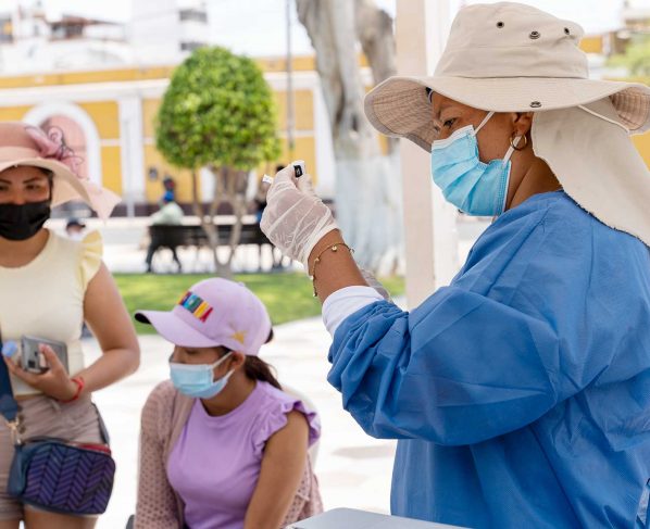 Perú recibirá el viernes el primer lote de vacunas anticovid para niños