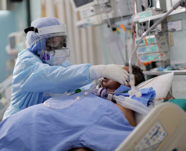 Perú reporta un incremento de 50 % en fallecidos por la covid-19