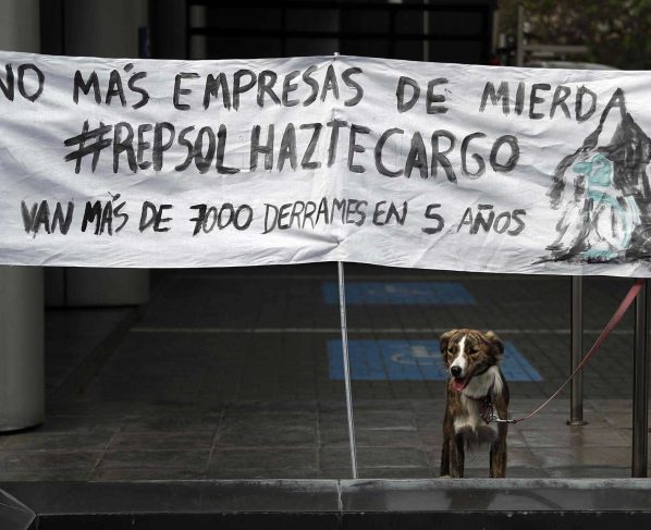 Repsol estima terminar en febrero la limpieza del derrame de crudo en Perú