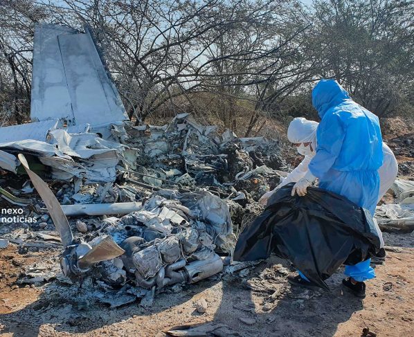 Recuperan los siete cuerpos calcinados de la avioneta siniestra en Nasca