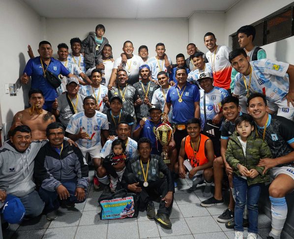 18 de Febrero venció por penales al Espinoza y se coronó campeón de la etapa provincial