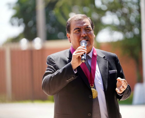 Gobernador regional de Ica pide diálogo para solucionar paro que afecta a los iqueños