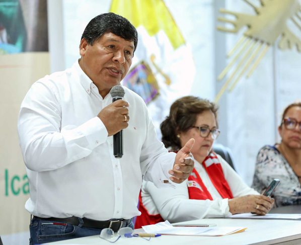 Javier Gallego Barrientos no pudo gastar S/200 millones en el 2022