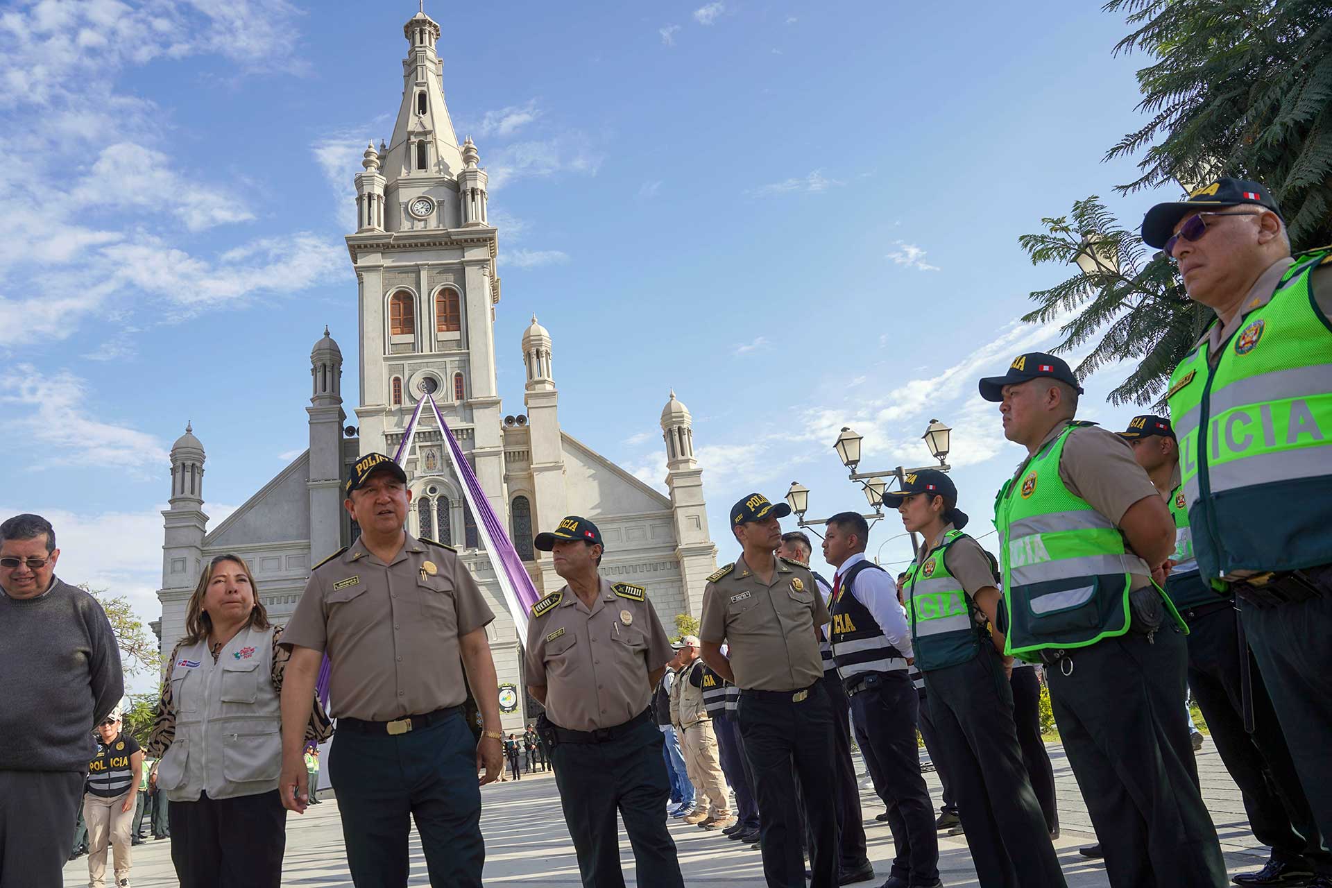 Frente Policial Ica desplegará 500 agentes para garantizar la seguridad en la procesión del Señor de Luren