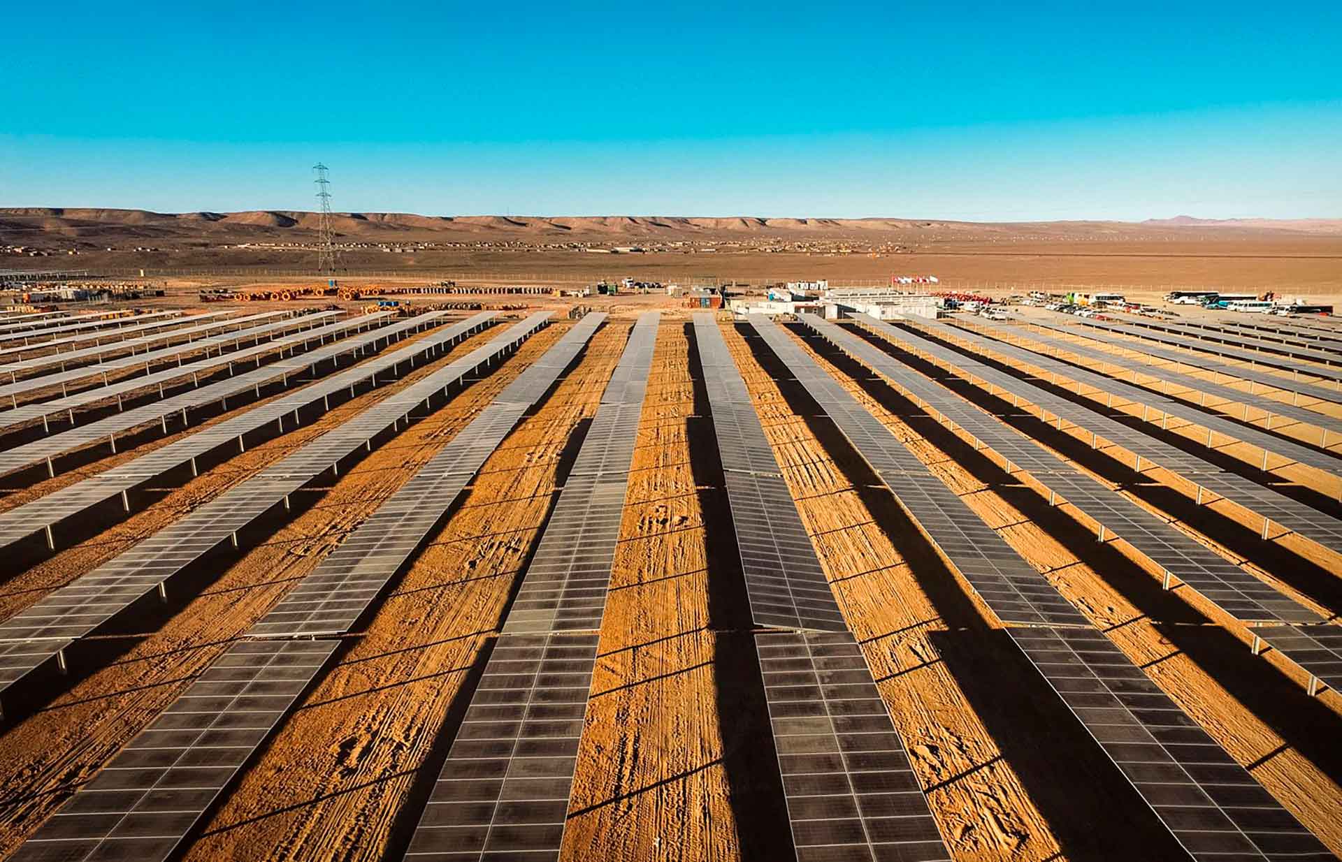 MINEM impulsa 9 grandes proyectos de energía solar para fortalecer la generación renovable del país