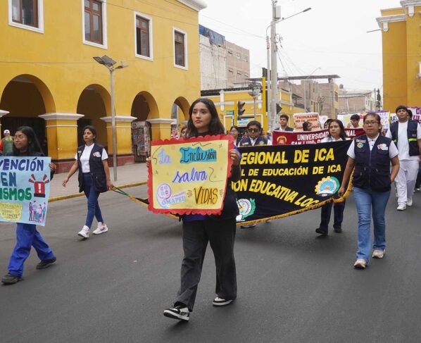 Con pasacalle y simulador de sismos sensibilizan a la población ante el Simulacro Nacional Multipeligro