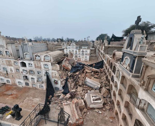Fuerte sismo en Ica: ataúdes de cementerio afectado serán trasladados a nuevo camposanto